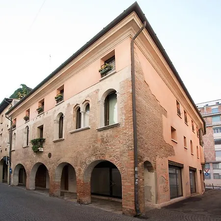 Deluxe Isola Di Mezzo Apartament *