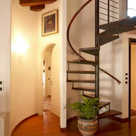 Deluxe Isola Di Mezzo Apartament Treviso