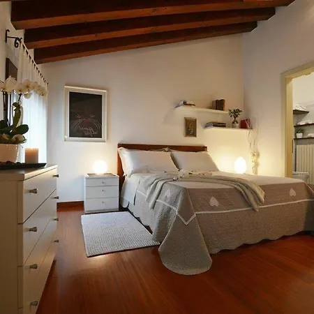 Apartament Deluxe Isola Di Mezzo Treviso